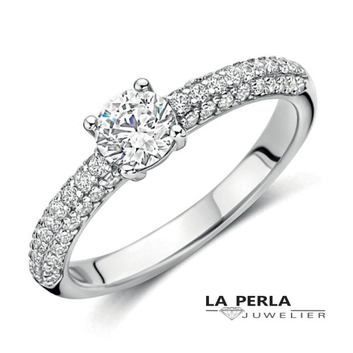 Naiomy Silver ring N5N51